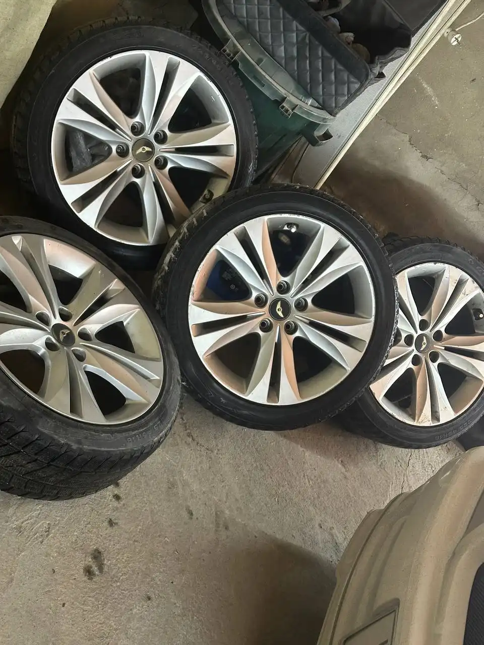 Диски R18 5x114.3 с зимней резиной 2025г - Запчасти (Авто) в Иркутск