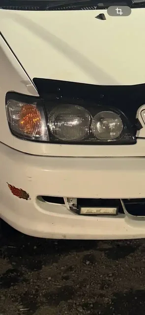 Комплект фар с поворотниками Toyota Ipsum 1 поколение - Автооптика в Иркутск