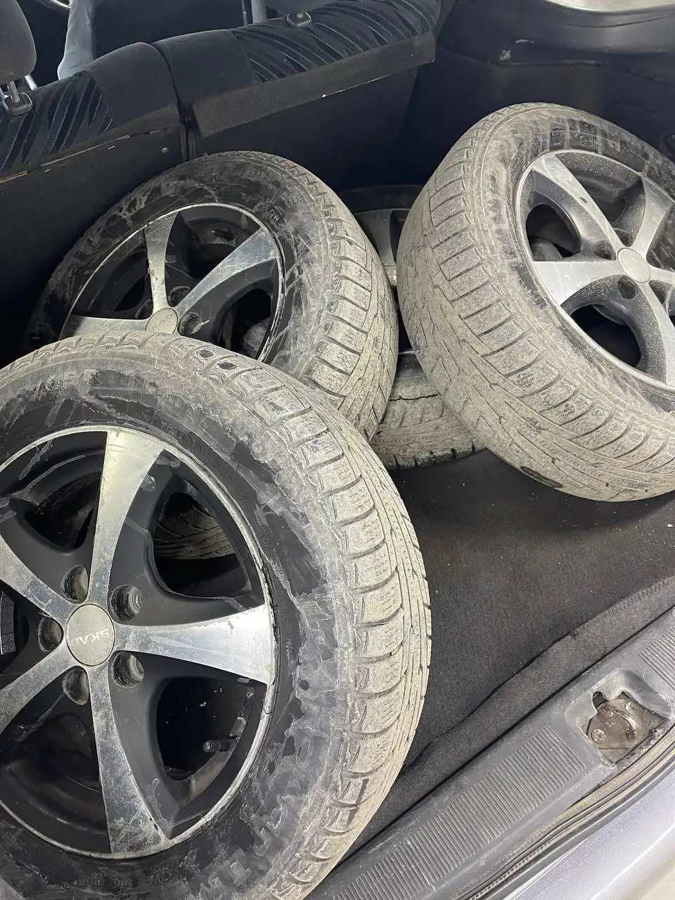 Диски R14 5/100 на зиму - Диски и шины (Авто) в Иркутск