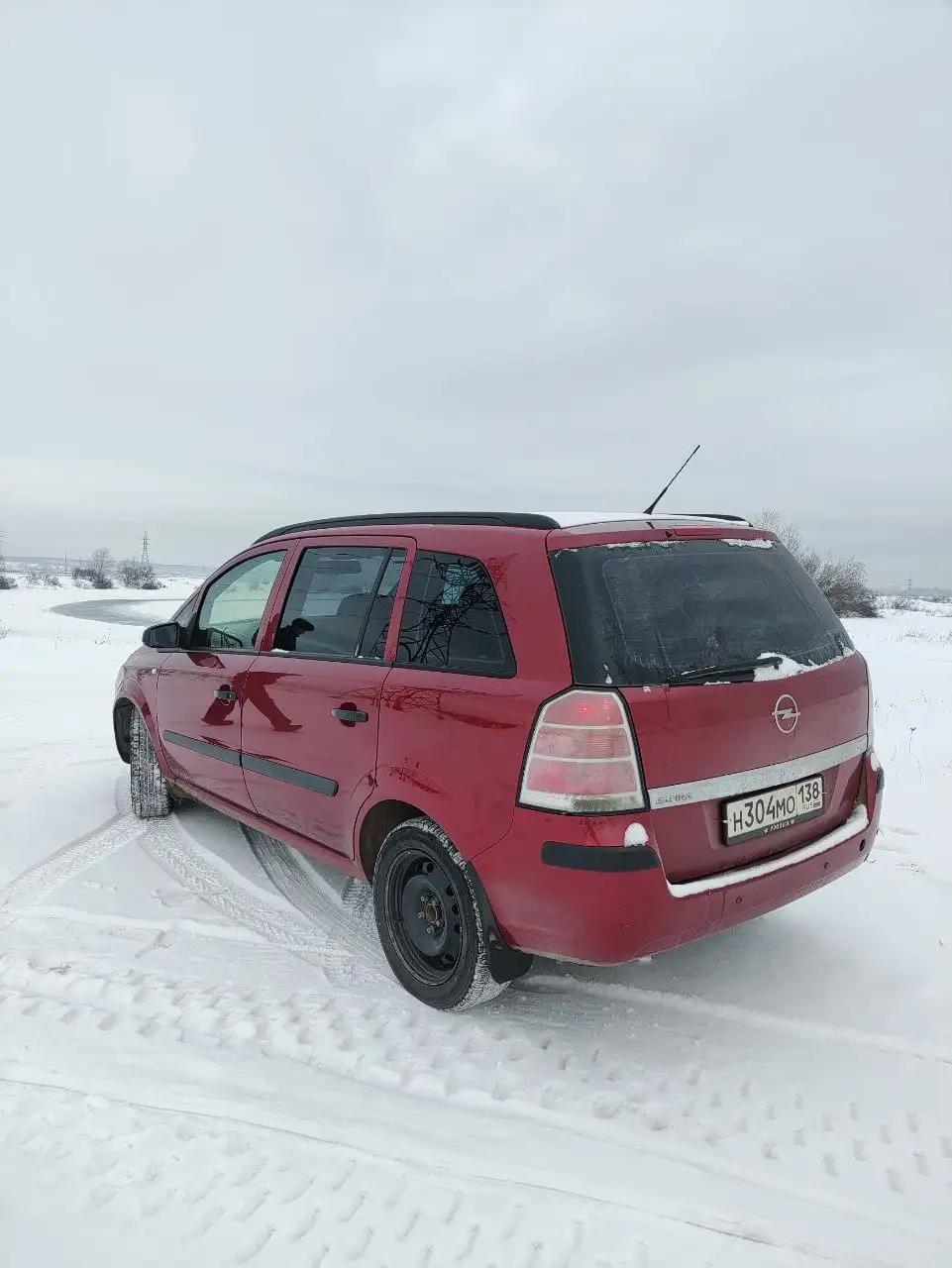 Минивэн 7-местный в хорошем состоянии - Минивэны (Авто) в Новоленино