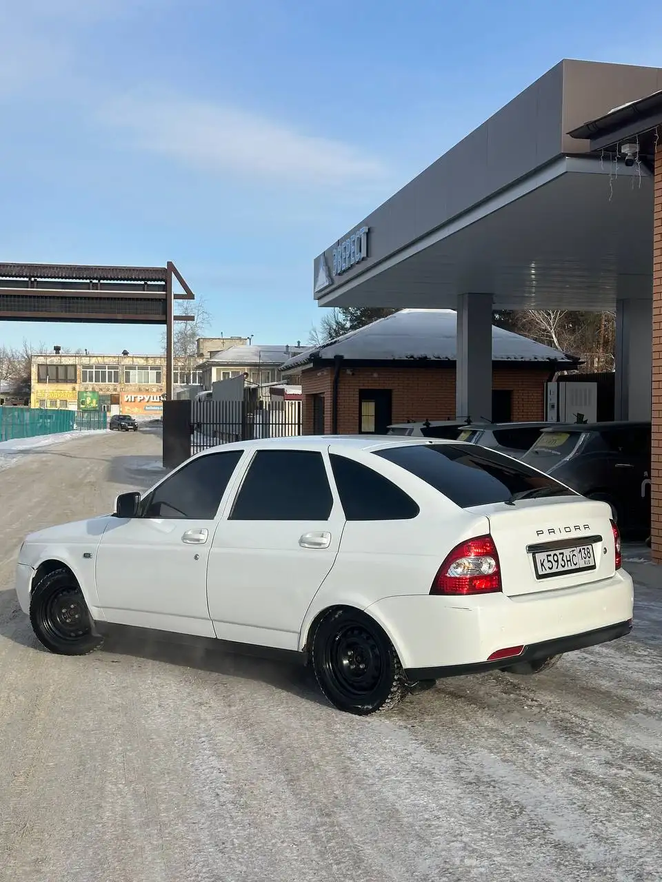 Продажа автомобиля Лада Приора 2011 года - Авто в Иркутск