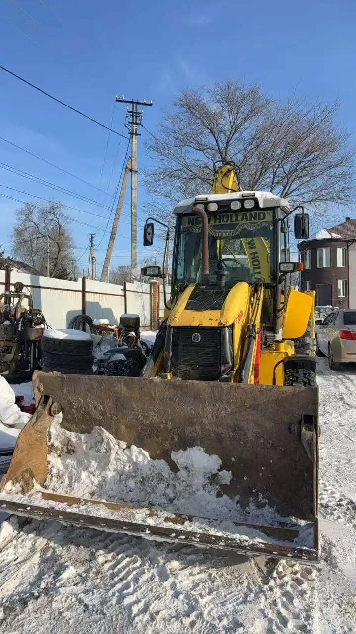 Аренда экскаватора-погрузчика с машинистом