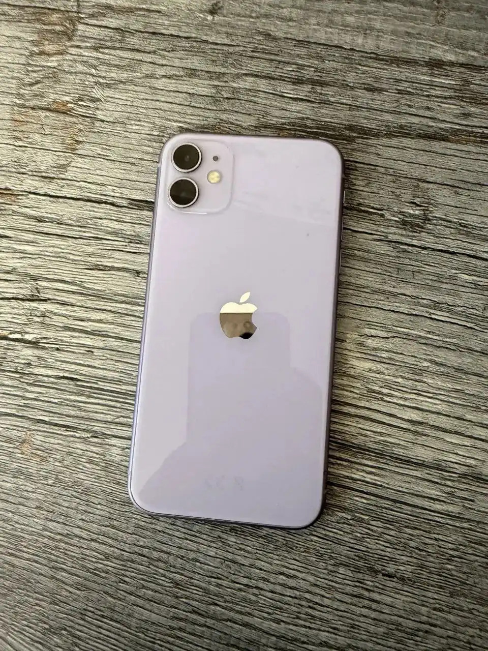 Продам iPhone 11 128 ГБ