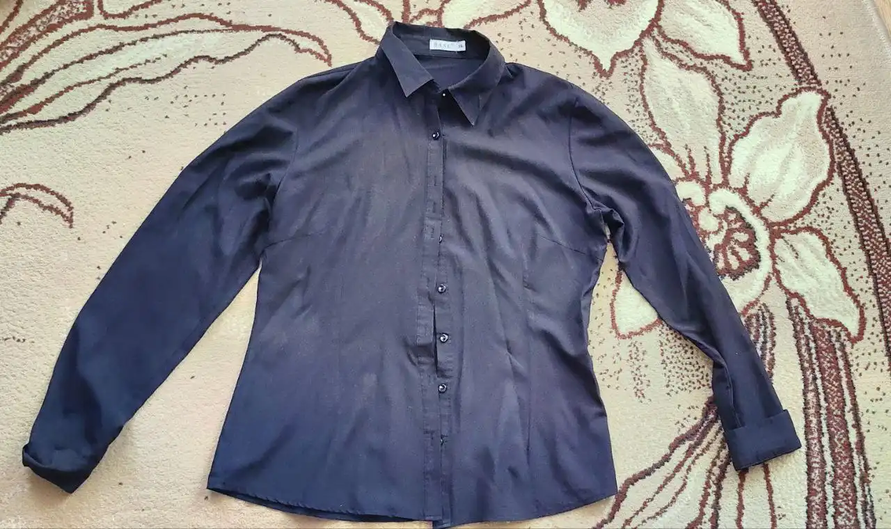 Отдам одежду размер 44-46 - Одежда в Хабаровск