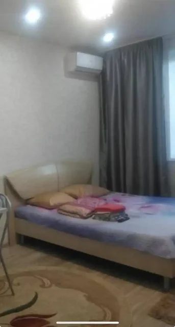 Продам 2х спальную кровать с ортопедическим матрасом - Освещение в Хабаровск