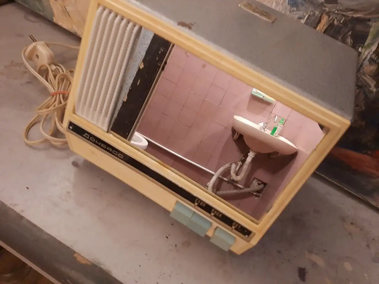 Продажа электрополотенца Донбасс ЭР-1 - Для дома и дачи в Владивосток