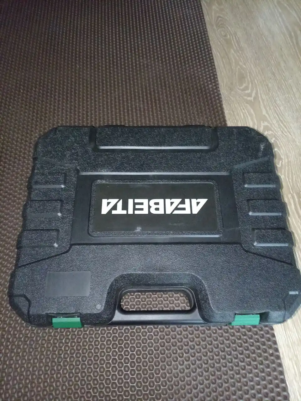 Продам электро болгарку новую с неисправным моторчиком - Электроника в Хабаровск