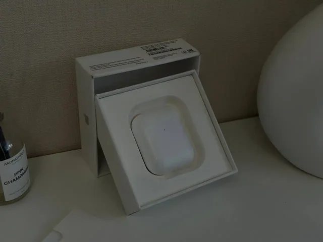 AirPods 2 реплика новые в наличии 20 штук - Наушники в Хабаровск