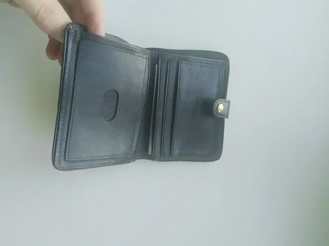 Продажа мужского кожаного кошелька - Аквариумистика в Хабаровск