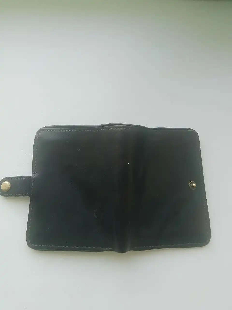 Продажа мужского кожаного кошелька - Аксессуары (Барахолка) в Хабаровск