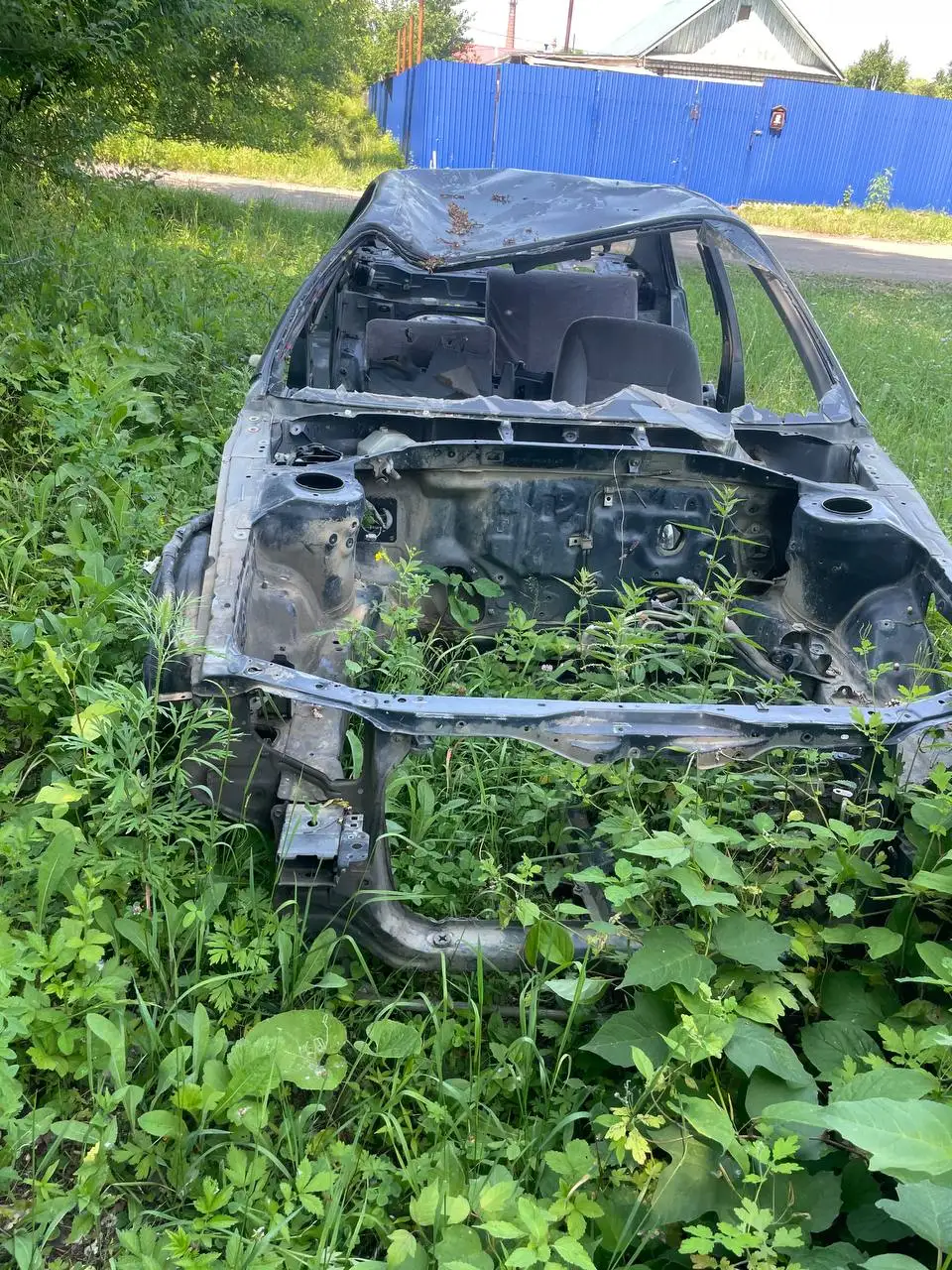 Продам телевизор на корону бочку, колдина 190 вместе с кузовом - Телевизоры (Электроника) в Хабаровск