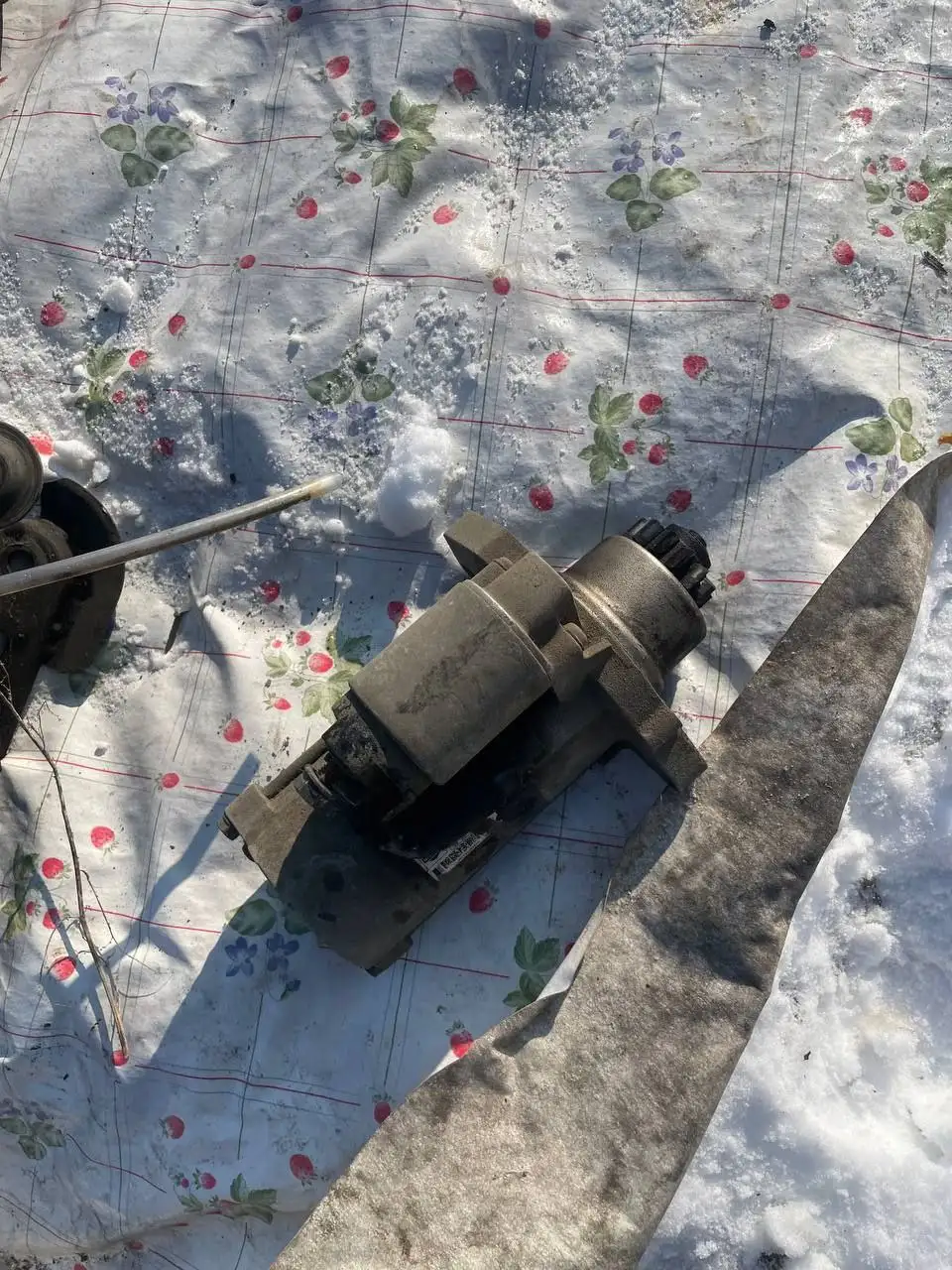 Продам запчасти на Nissan AD YD22 - Автозапчасти (Запчасти) в Хабаровск