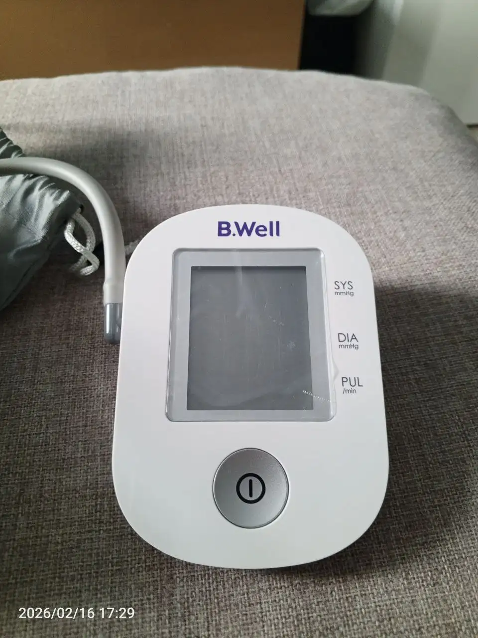 Продается новый тонометр - Медицинская техника (Красота и здоровье) в Хабаровск