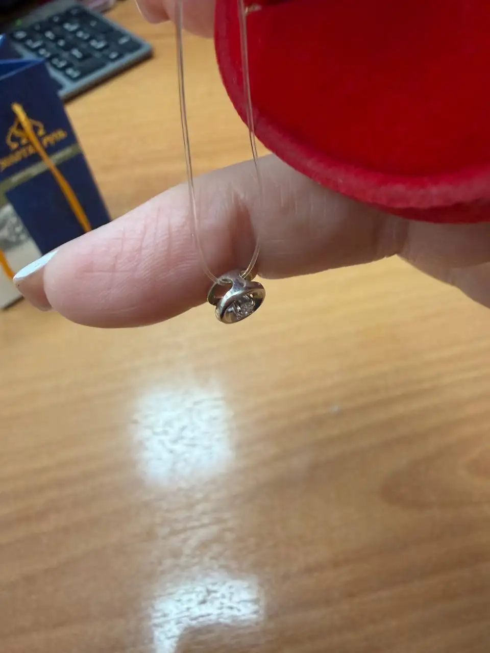 Подвеска бегунок с бриллиантом - Ювелирные изделия (Барахолка) в Хабаровск