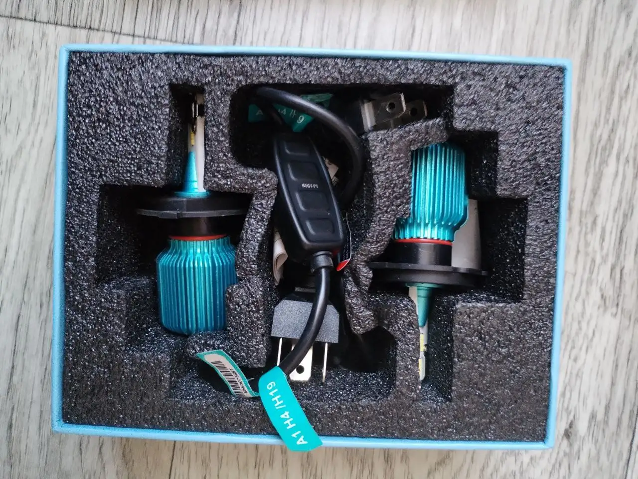 Продажа светодиодных ламп в отличном состоянии - Освещение (Для дома и дачи) в Хабаровск