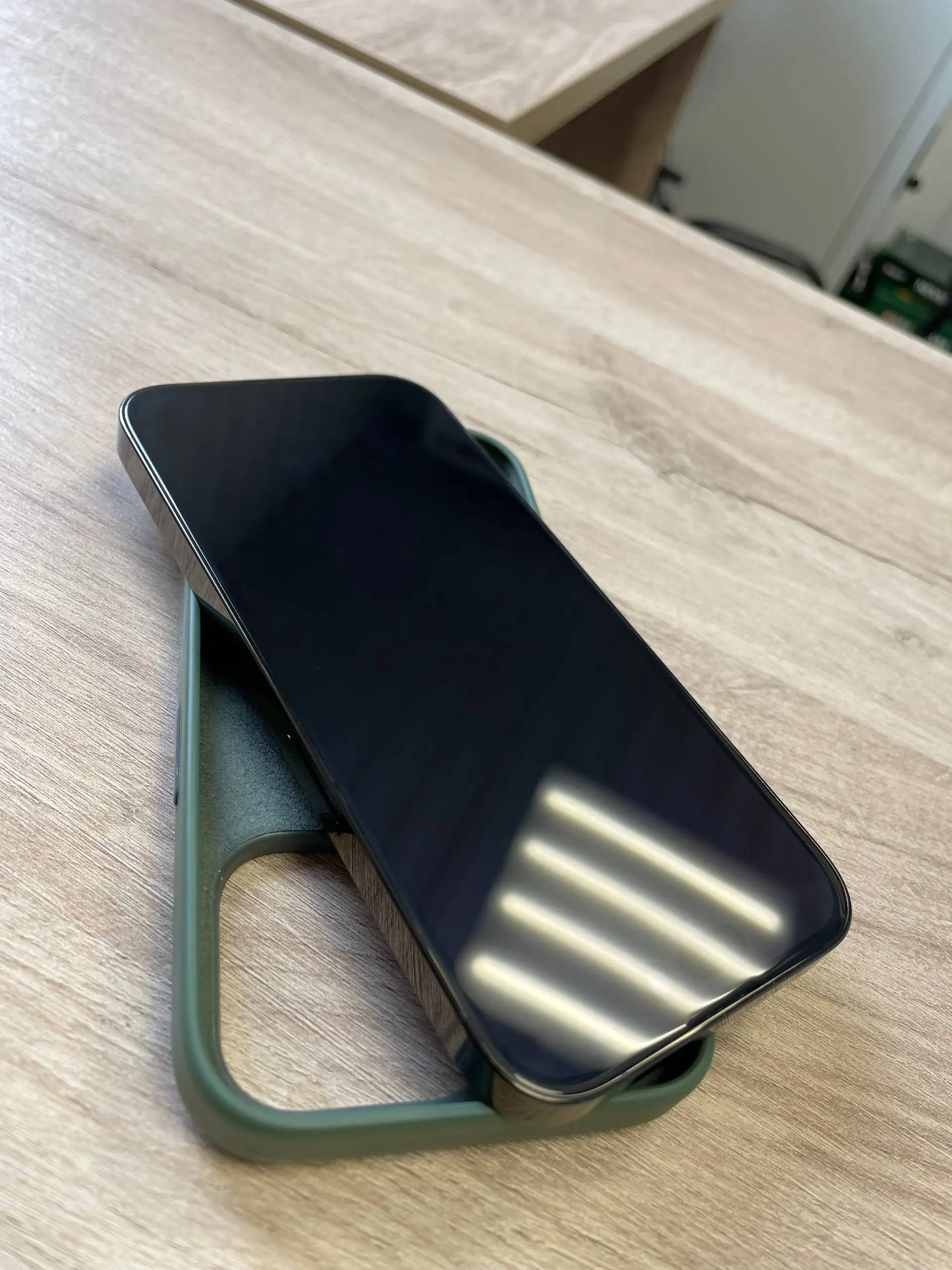 Продам iPhone 14 Pro 512 ГБ - Смартфоны и телефоны (Электроника) в Хабаровск