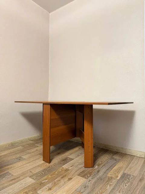 Продам стол - Обогреватели в Хабаровск