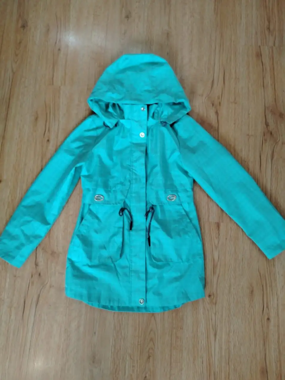 Продам ветровку на девочку рост 158 - Детская одежда (Одежда) в Хабаровск