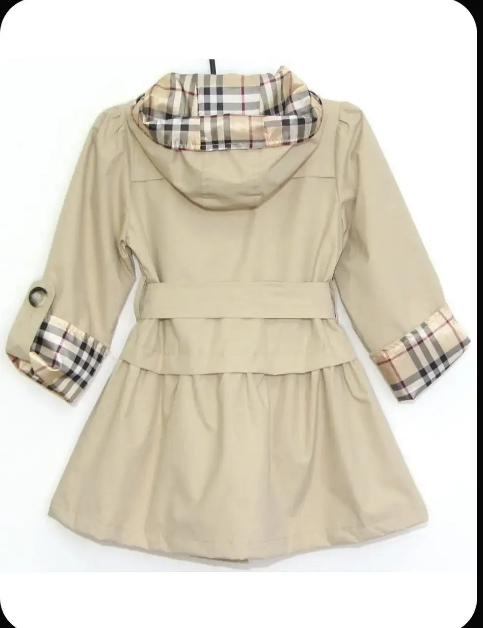 Плащ на девочку в отличном состоянии - Детская одежда (Одежда) в Хабаровск