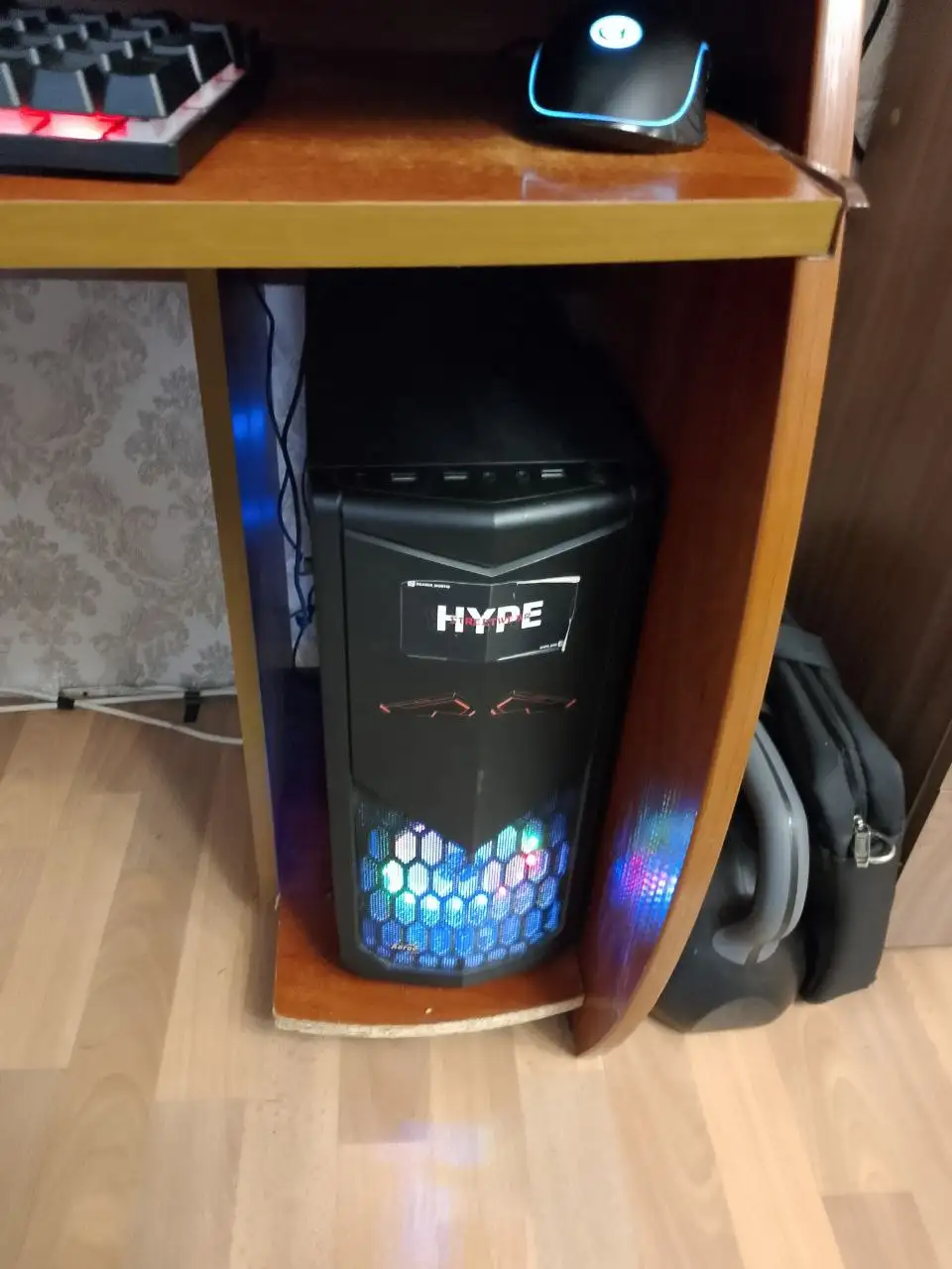 Продам персональный компьютер с монитором - Компьютеры и комплектующие (Электроника) в Хабаровск