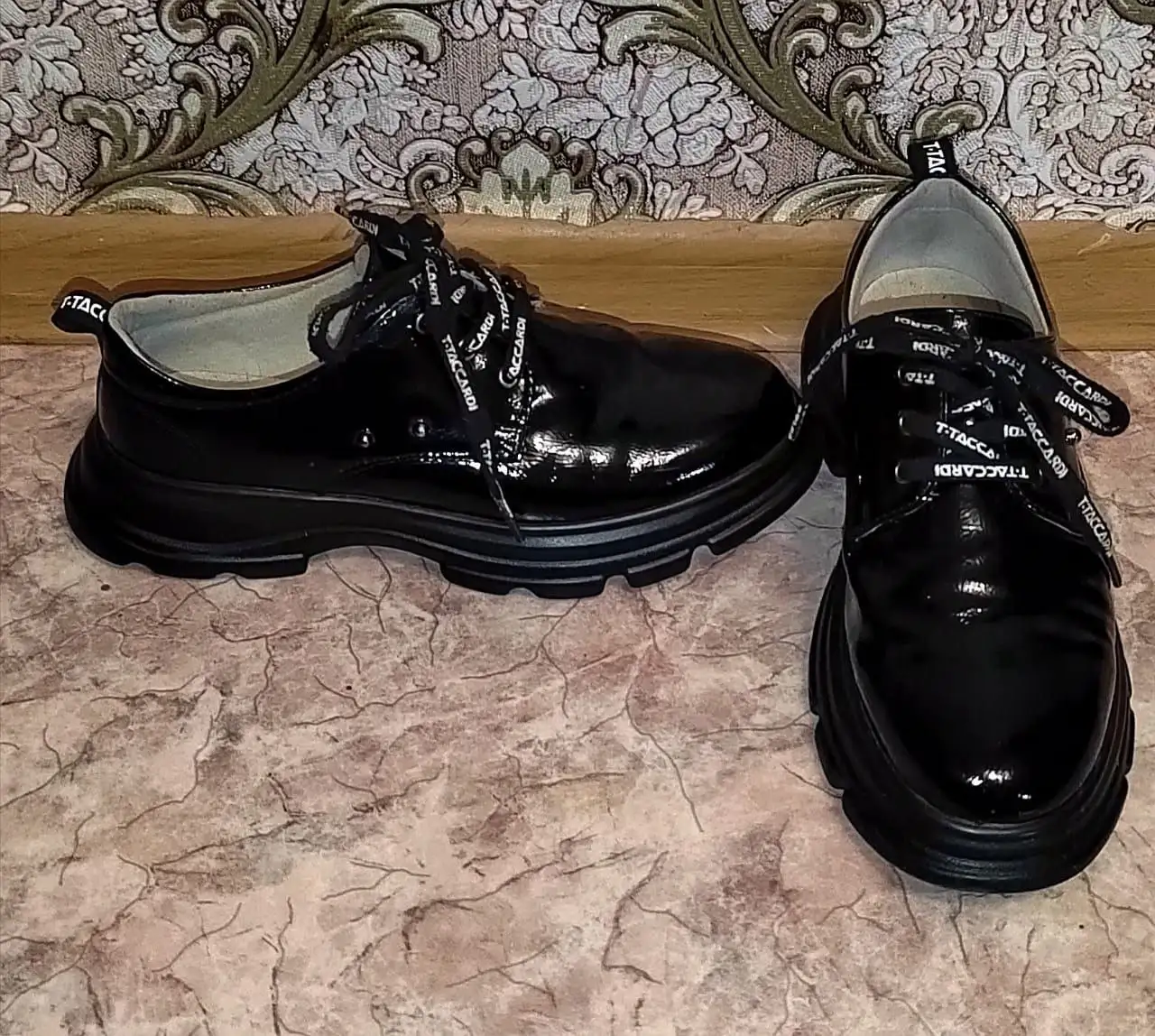 Женская лакированная обувь размер 36 - Обувь (Одежда) в Хабаровск