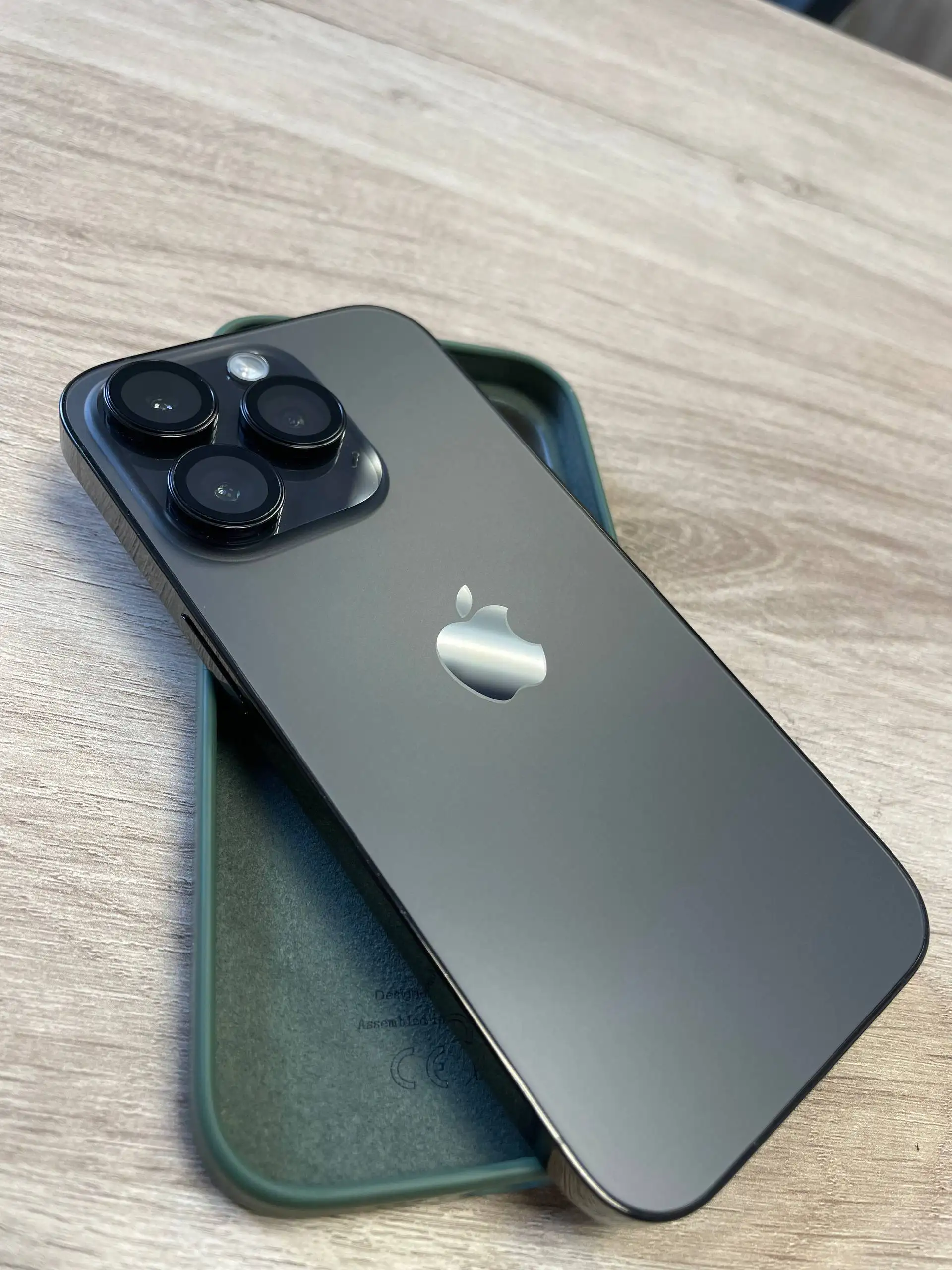 Продам iPhone 14 Pro 512GB - Смартфоны (Электроника) в Хабаровск