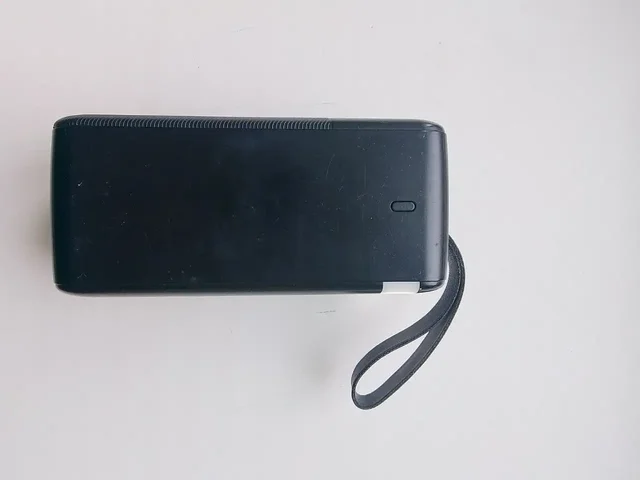 Портативный аккумулятор 5000 мАч - Аксессуары для гаджетов в Хабаровск