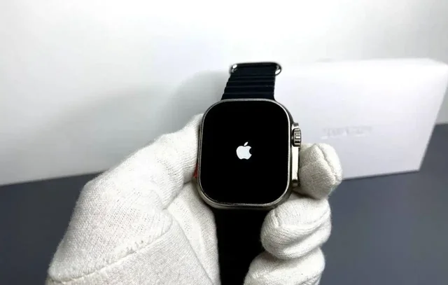 Apple Watch Ultra 2 с яблоком при включении - Ноутбуки в Хабаровск