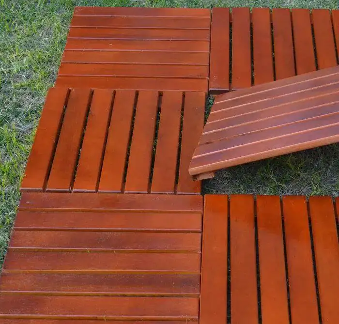 Деревянная плитка 80х80см из лиственницы - Стройматериалы (Для дома и дачи) в Хабаровск