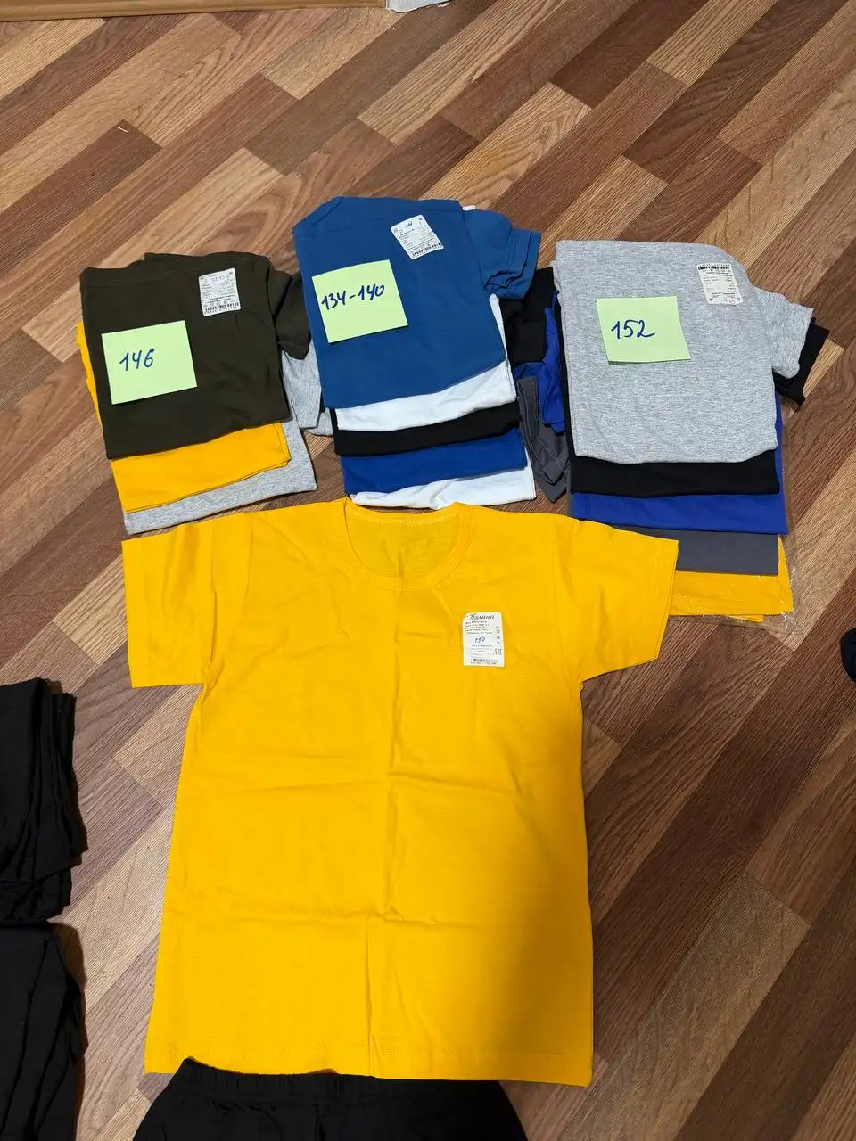 Продажа новой одежды: шорты, футболки, штаны - Мужская одежда (Одежда) в Хабаровск