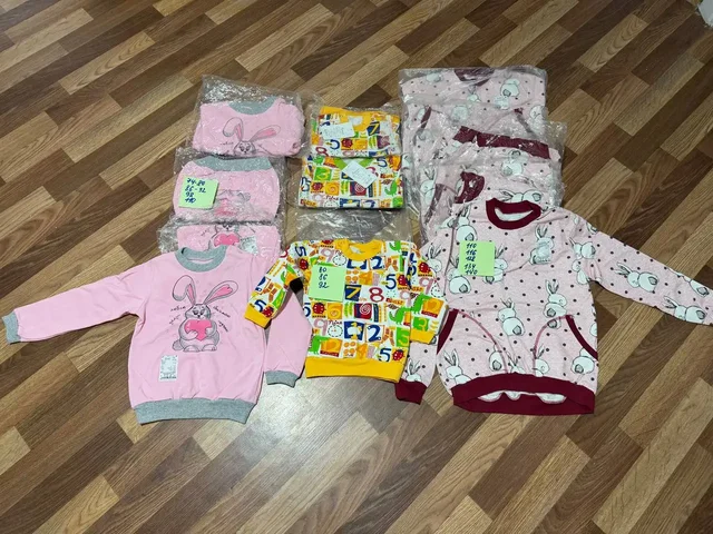 Новые ясельные кофты с зайцами - Нижнее белье в Хабаровск