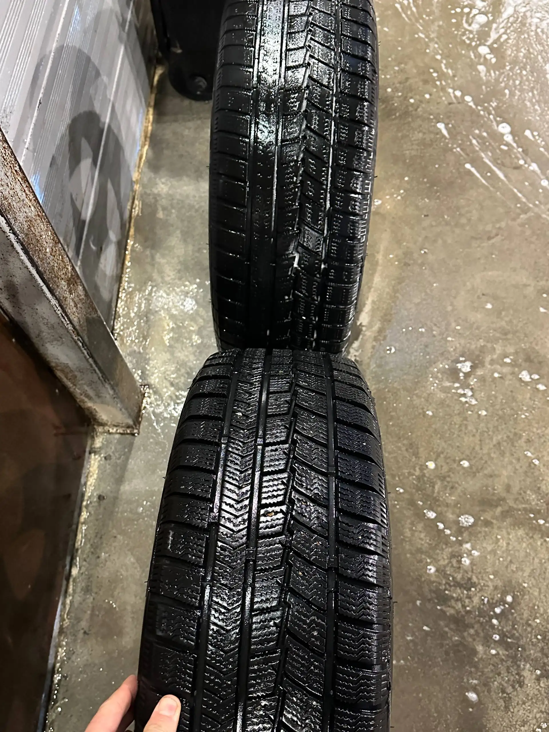 Продам турики оригинал - Обувь (Одежда) в Хабаровск