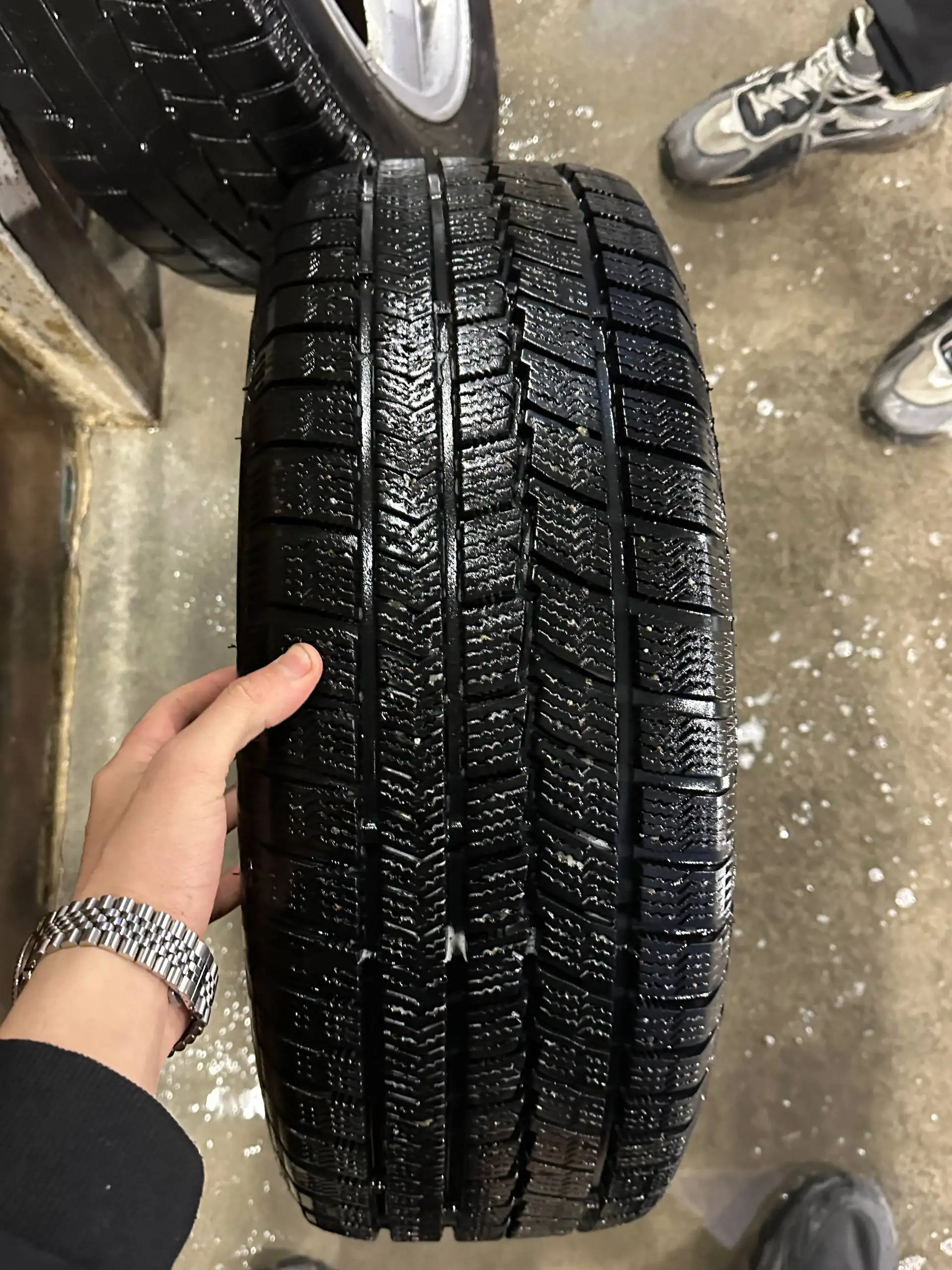 Продам турики оригинал - Обувь (Одежда) в Хабаровск