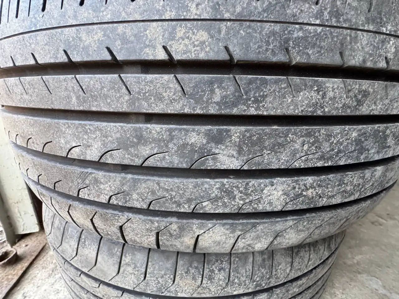 Шины YOKOHAMA летние 205/55/17 - Шины и диски (Авто) в Хабаровск