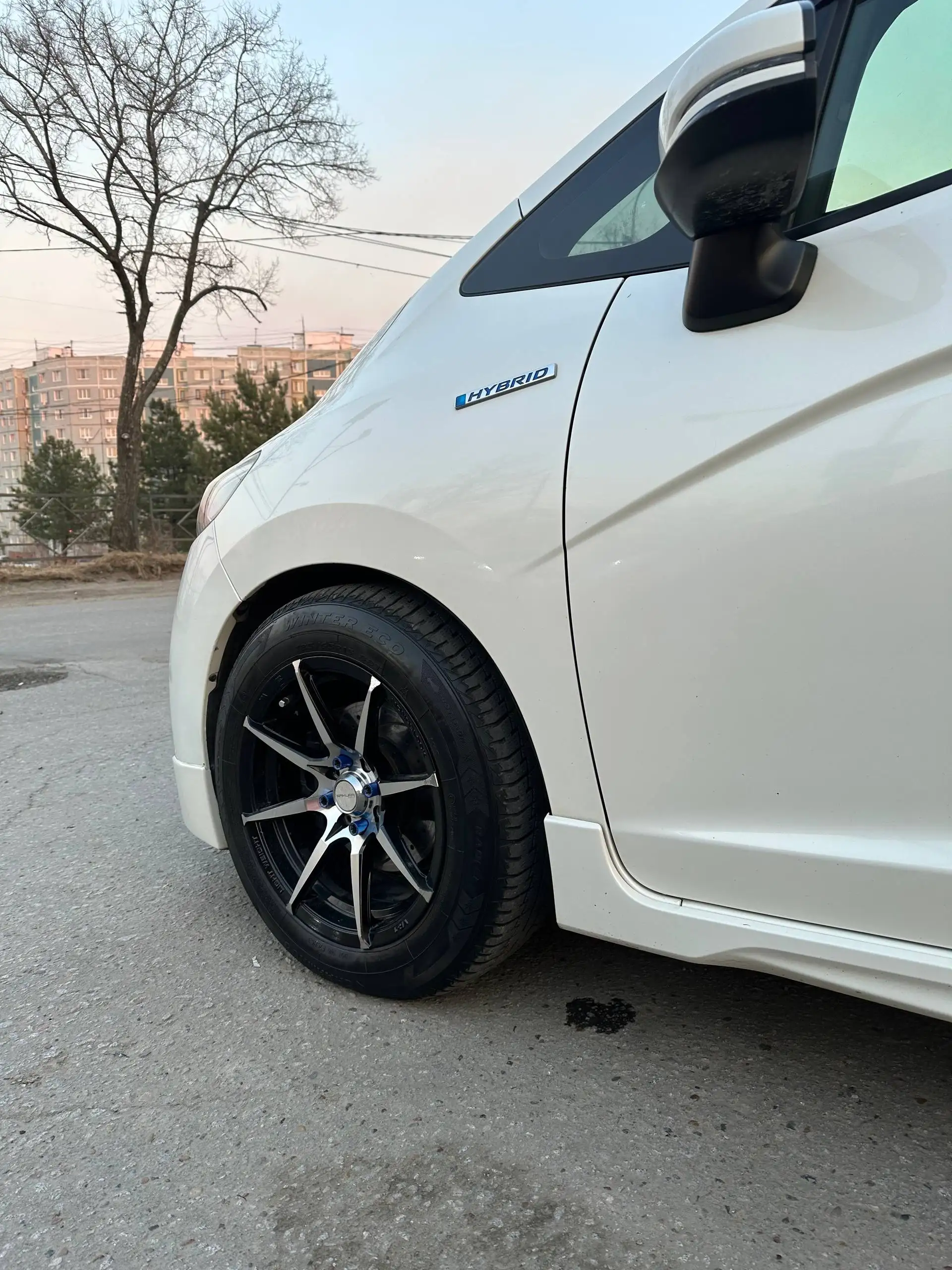 Продам колеса R15 с зимней резиной - Колеса и диски (Запчасти) в Хабаровск