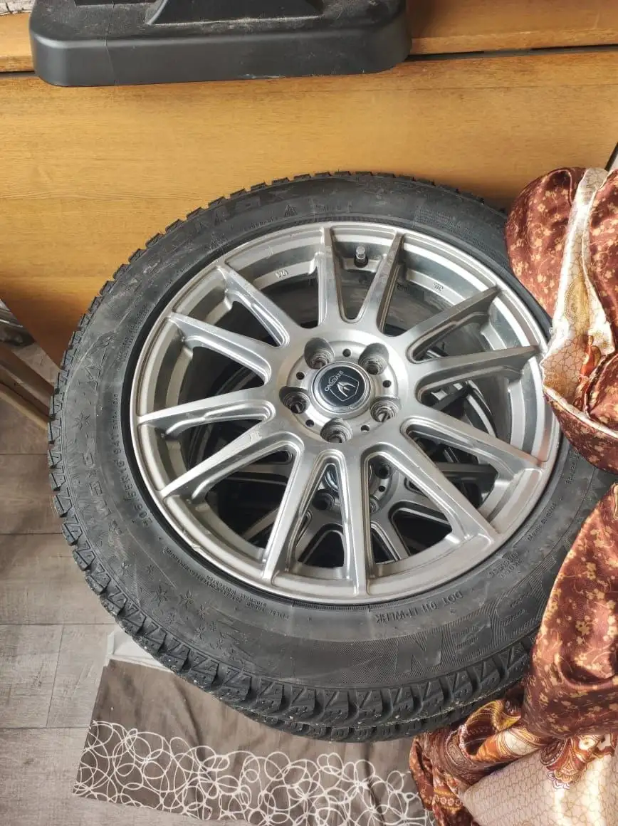 Продам колеса в сборе 205/55/16 - Колёса и шины (Авто) в Хабаровск