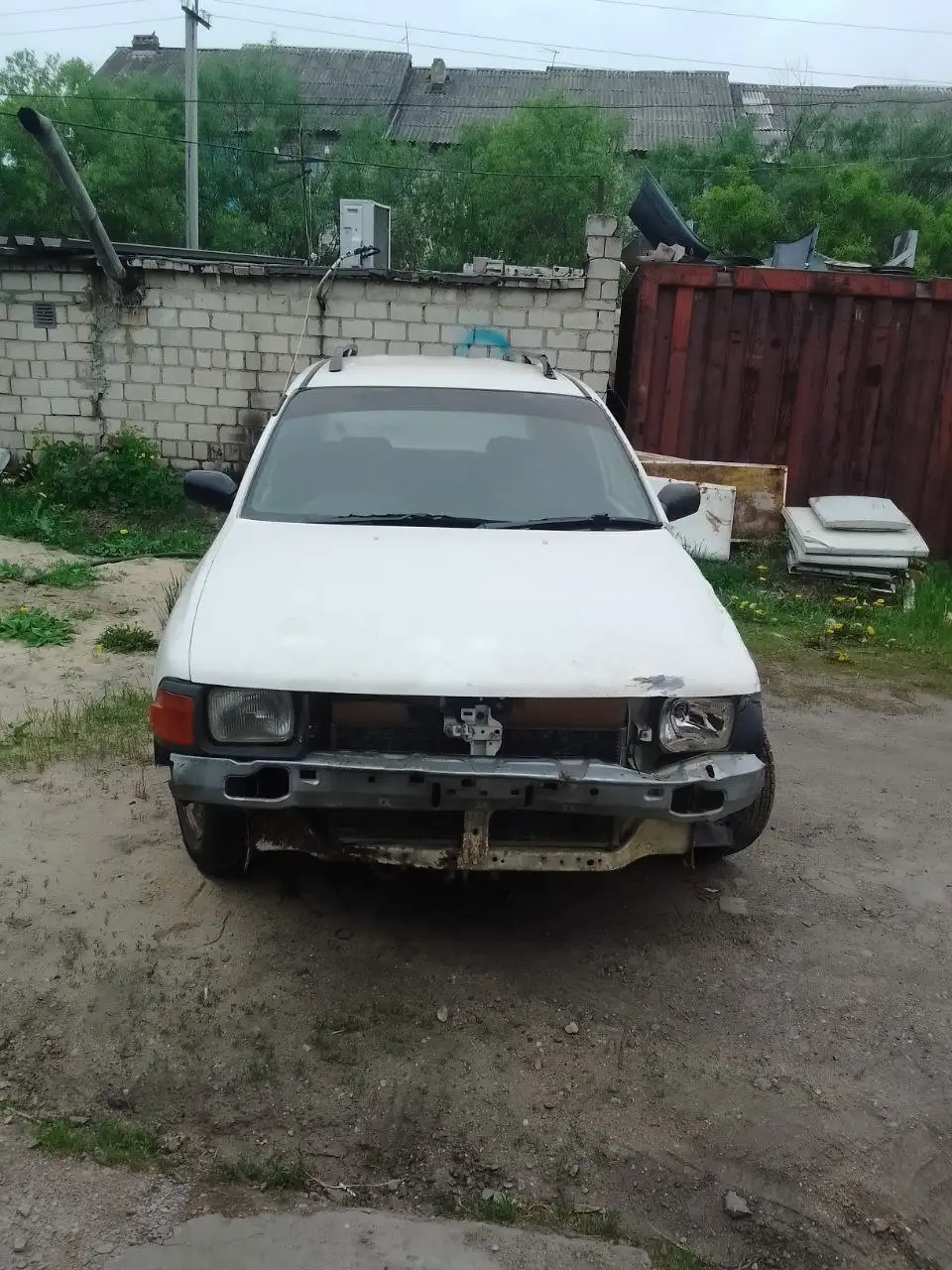 Ниссан Ад 1999 в неисправном состоянии - Легковые автомобили (Авто) в Хабаровск