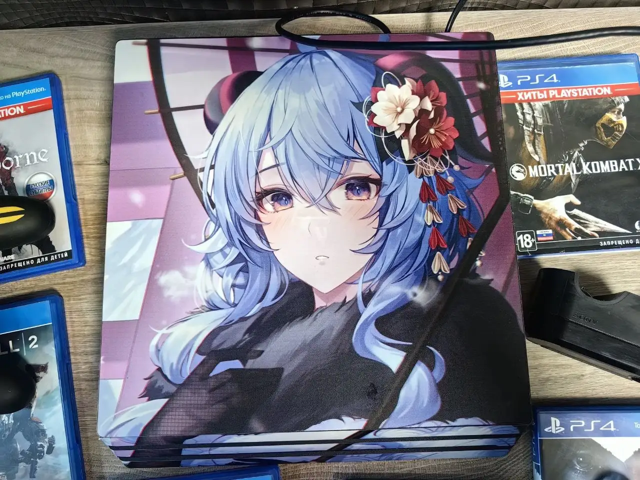 Sony PlayStation 4 PRO с дисками и док-станцией - Игры и приставки (Электроника) в Хабаровск