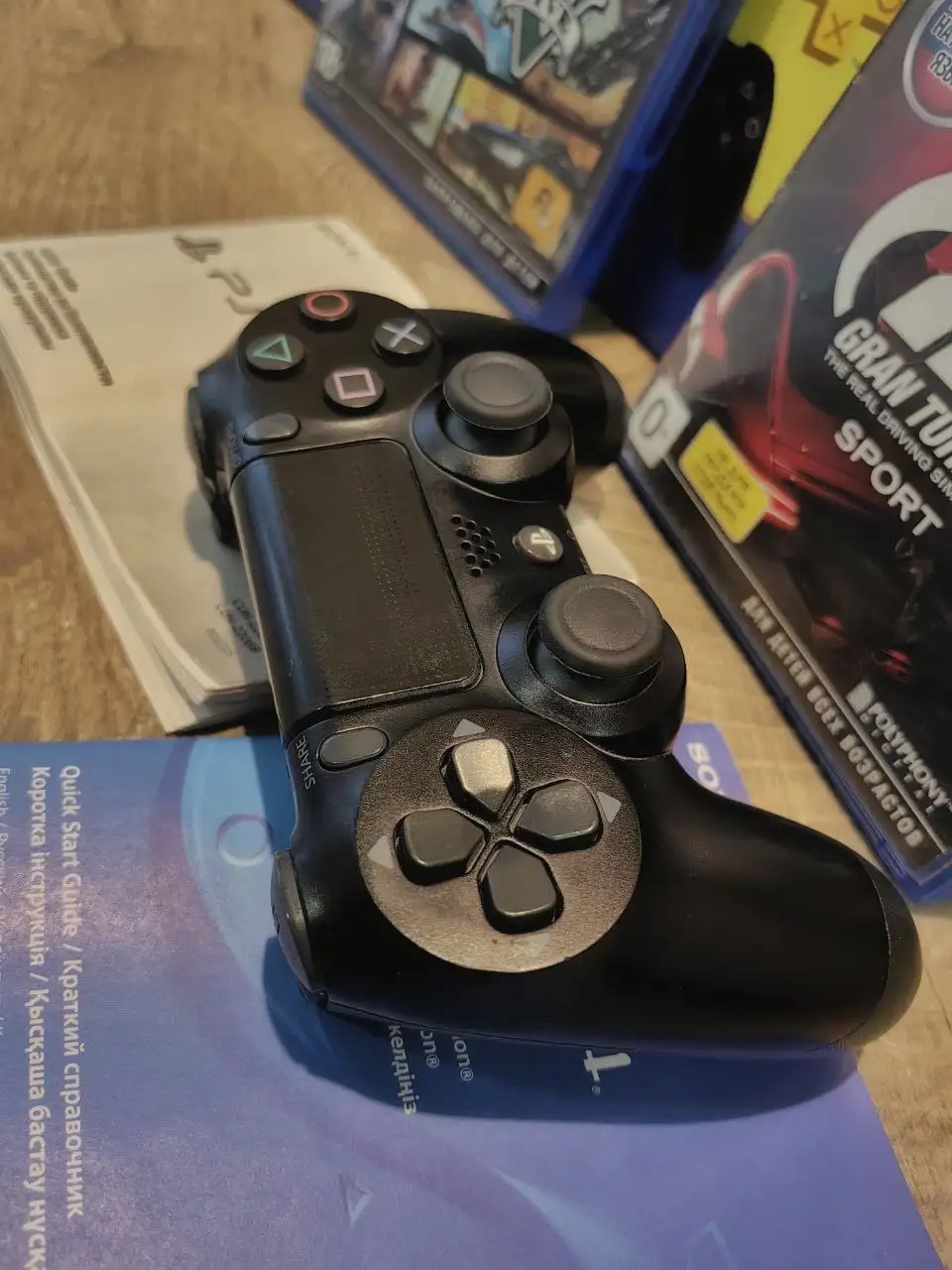 PlayStation 4 Slim - Игровые приставки (Электроника) в Хабаровск