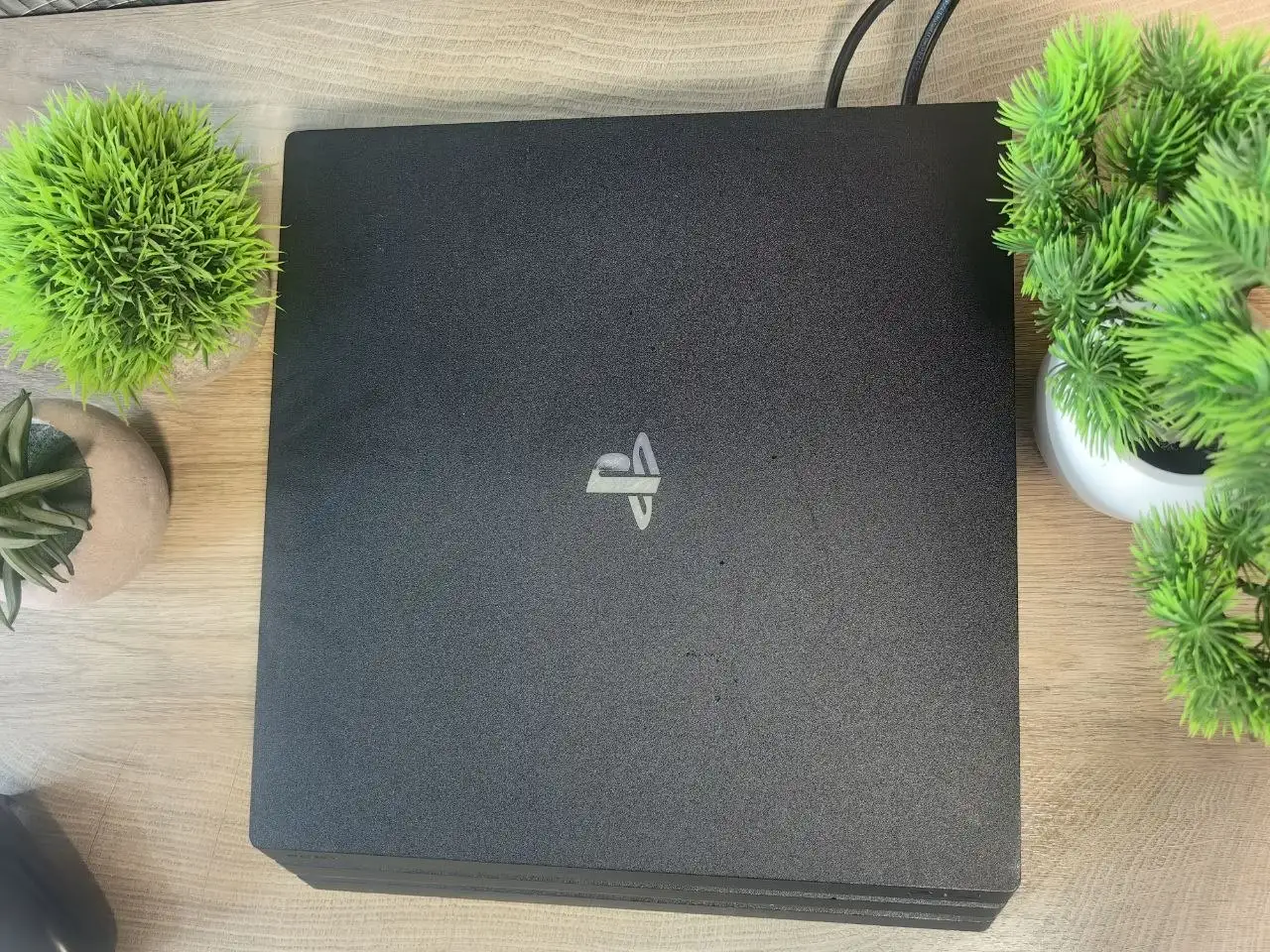 PlayStation 4 PRO - Игровые консоли (Электроника) в Хабаровск