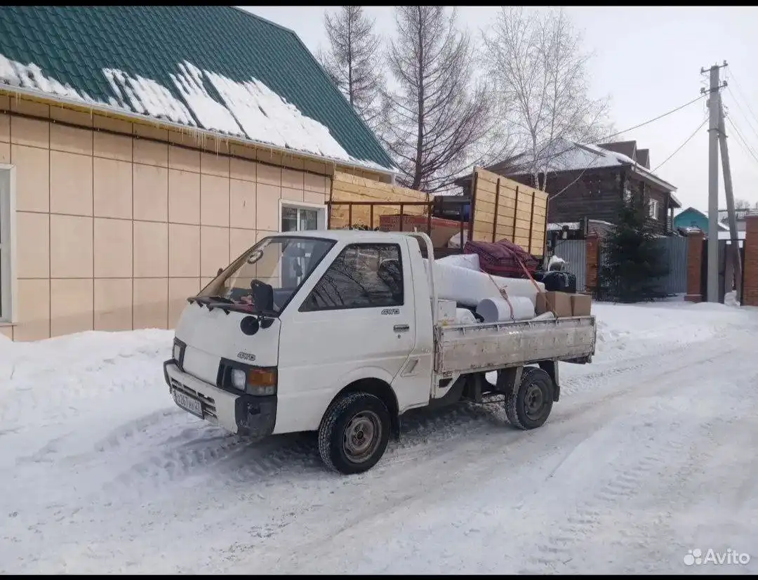 Продам автомобиль 4WD бензин 500 тыс. км