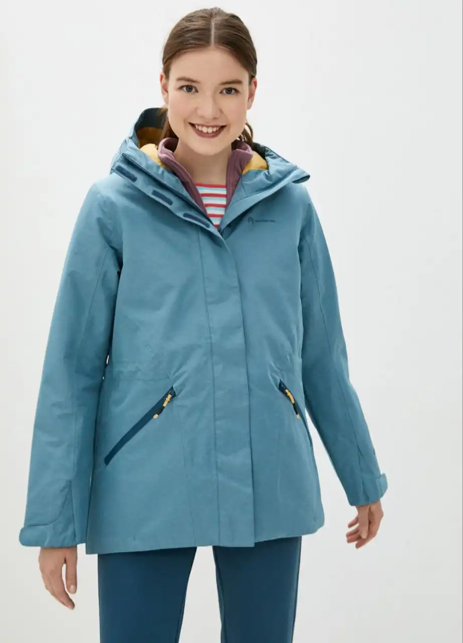 Продам новую утепленную куртку Outventure размер 52