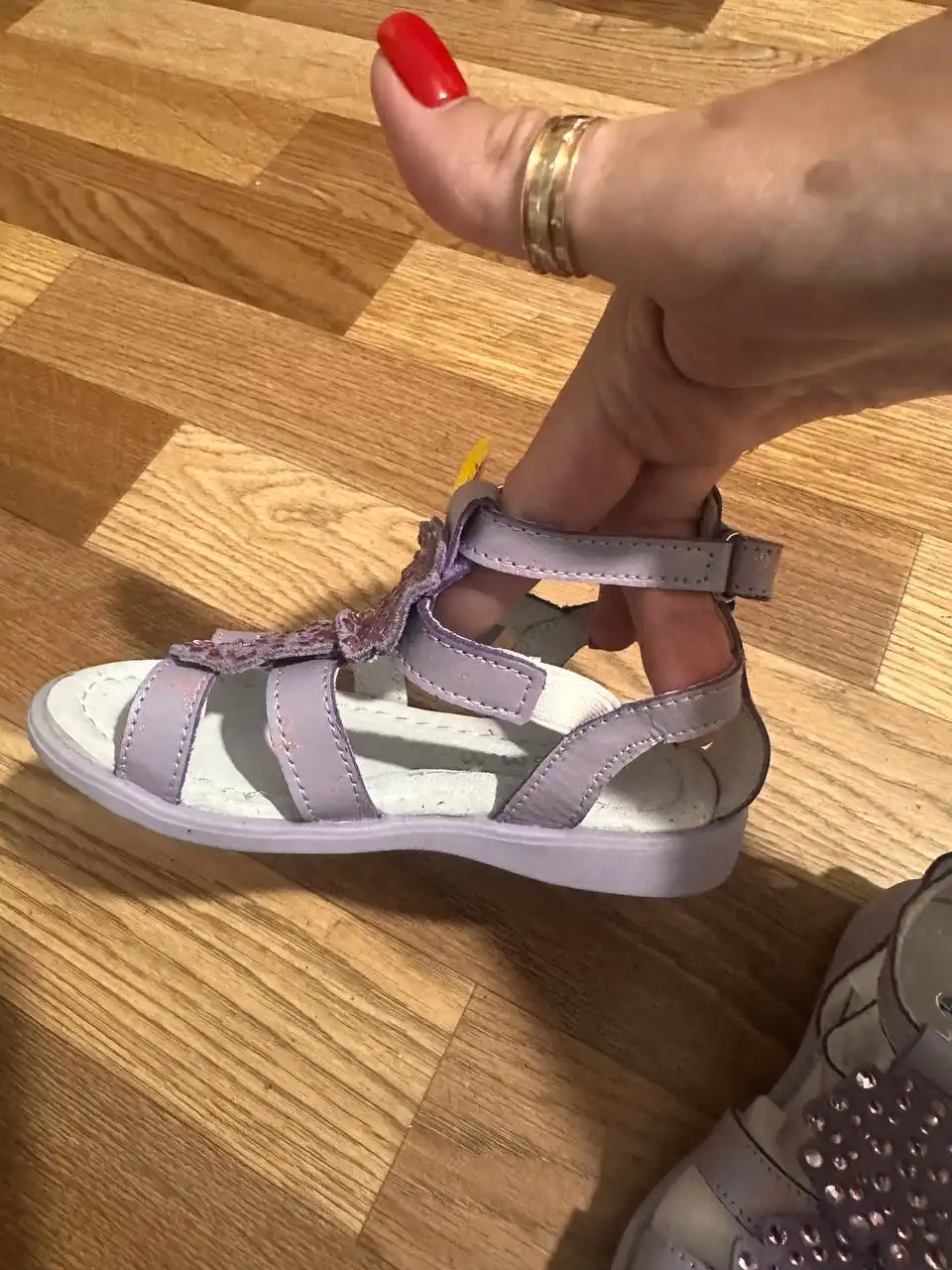 Новые сандали 25 размера