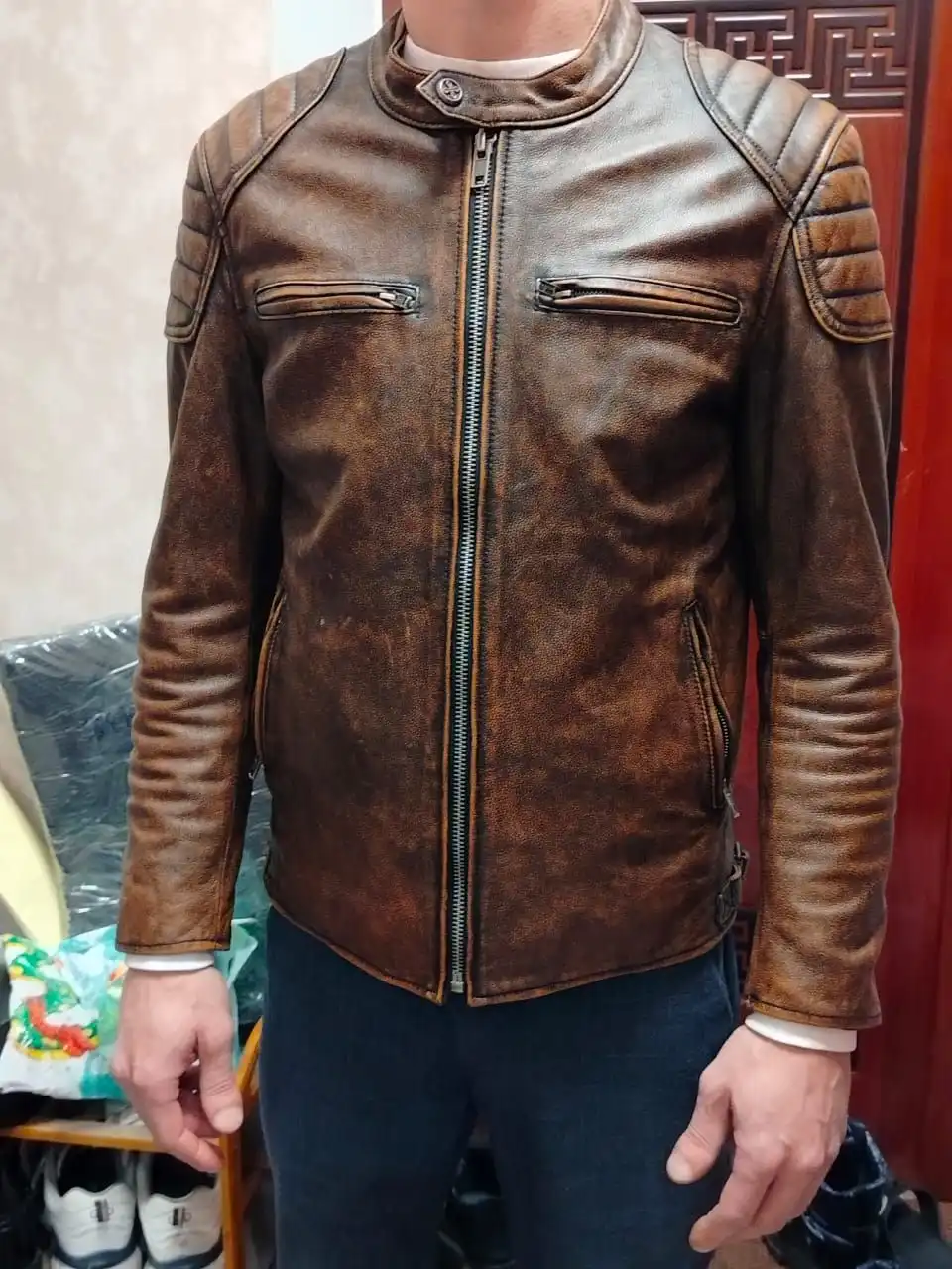 Новая стильная кожанка