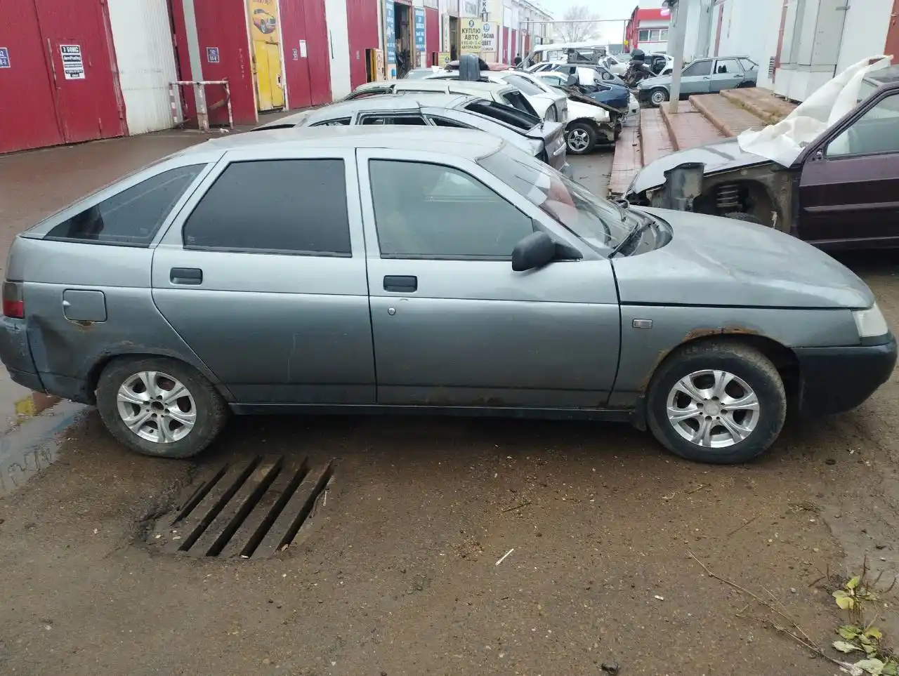 ВАЗ 2112 2007 года