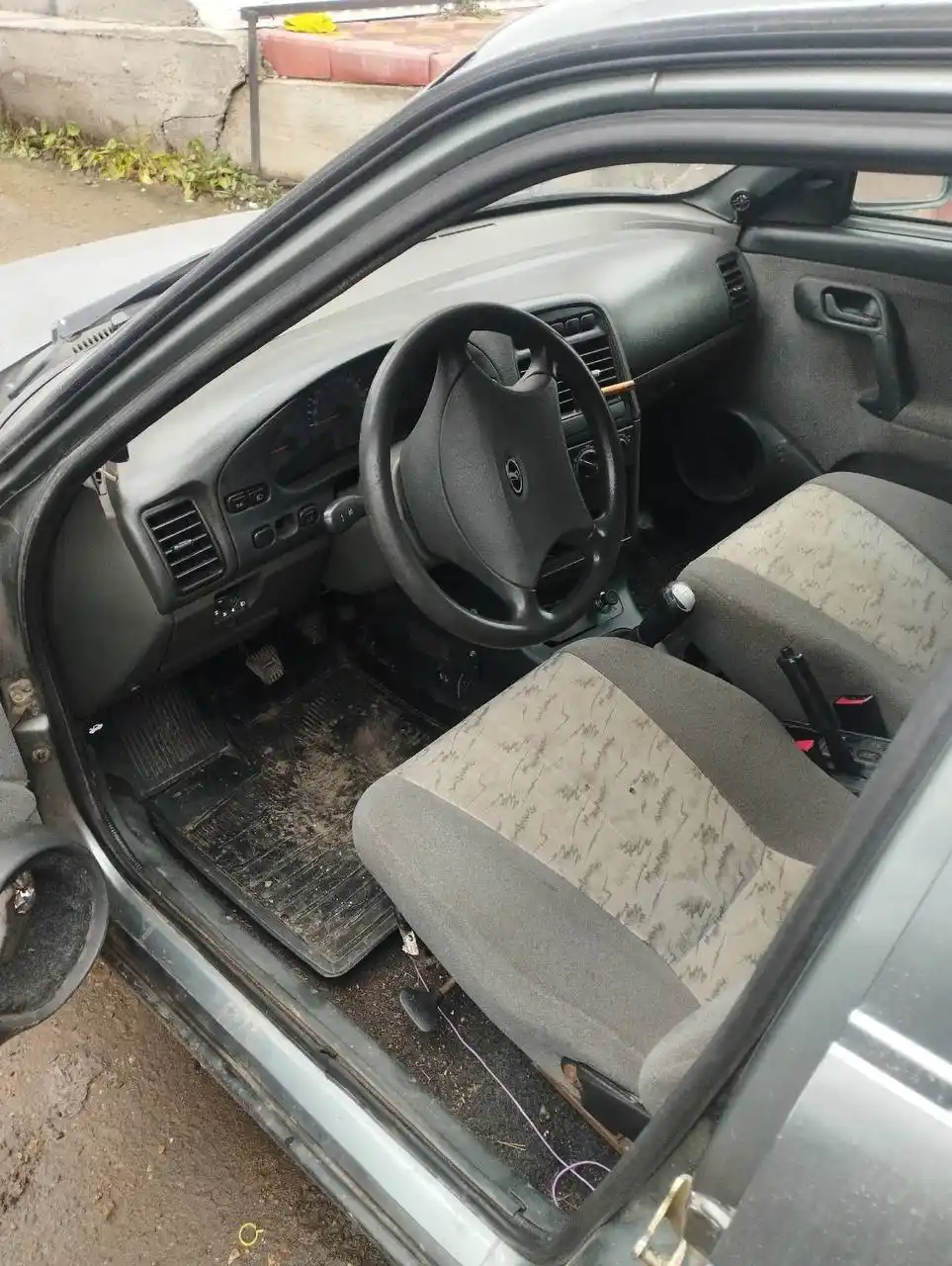 ВАЗ 2112 2007 года