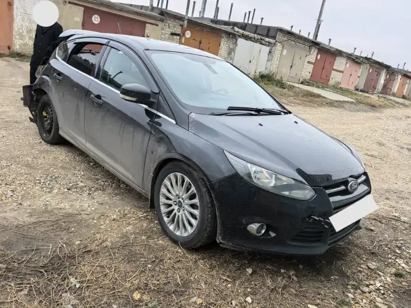 Ford Focus 3 2013 года, 2.0 л, робот, после ДТП