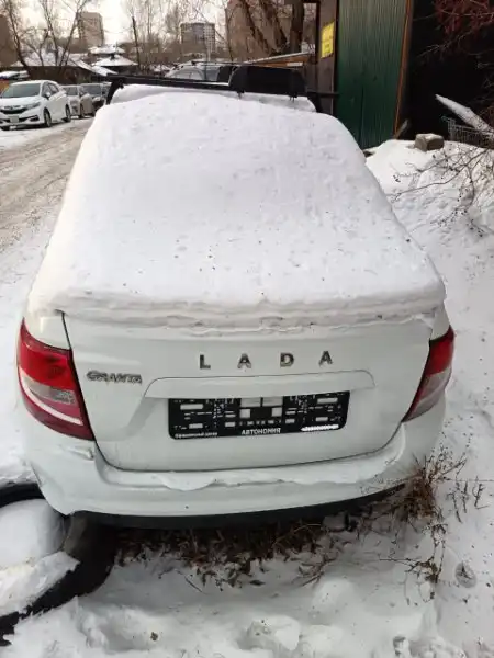 ВАЗ (Lada) Granta 2022 г.в., 1.6 МКПП, бензин, передний привод