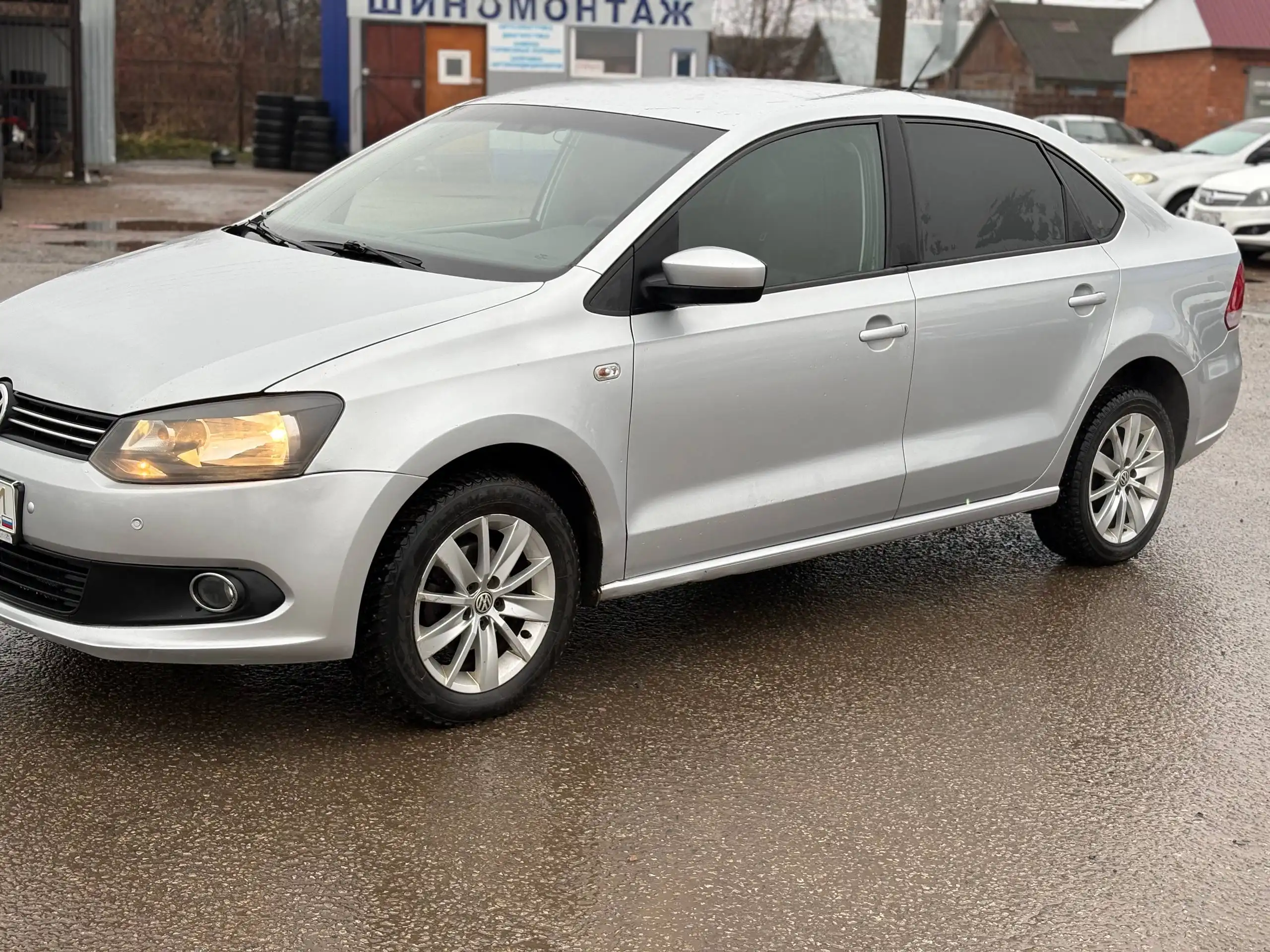 Volkswagen Polo 2014 года в хорошем состоянии