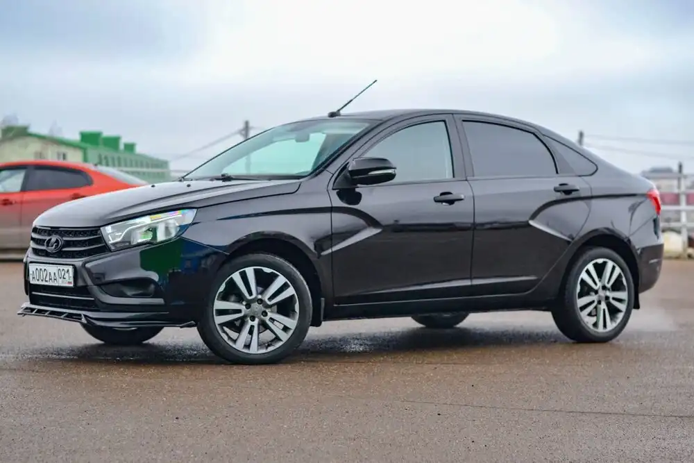 Lada Vesta 2020 года в Канаше